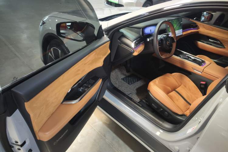 Used Mazda EZ-6 2024 Pure Electric 600 ZhiZun Edition Driver Seat