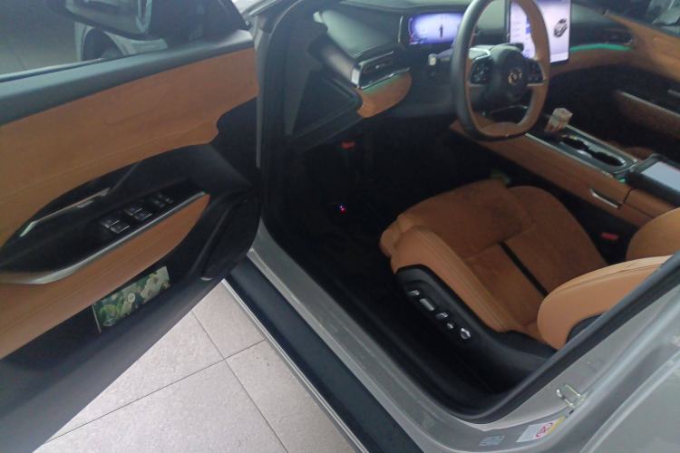 Used Mazda EZ-6 2024 Pure Electric 600 ZhiZun Edition Driver Seat