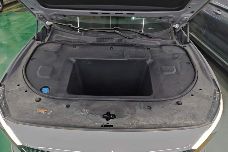 Used Mazda EZ-6 2024 Pure Electric 600 ZhiZun Edition Engine Bay