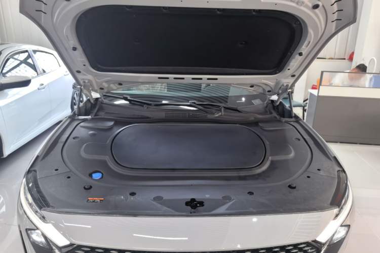 Used Mazda EZ-6 2024 Range-Extended 200 Zhiya Edition Engine Bay