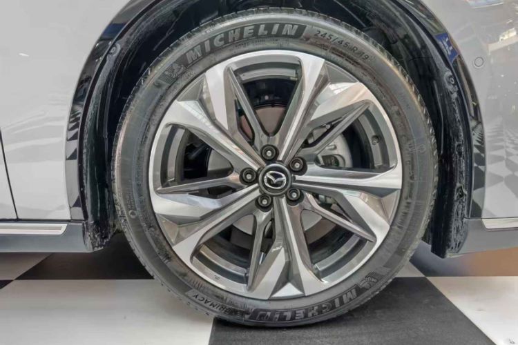 Used Mazda EZ-6 2024 Range-Extended 200 Luxury Edition Exterior 4