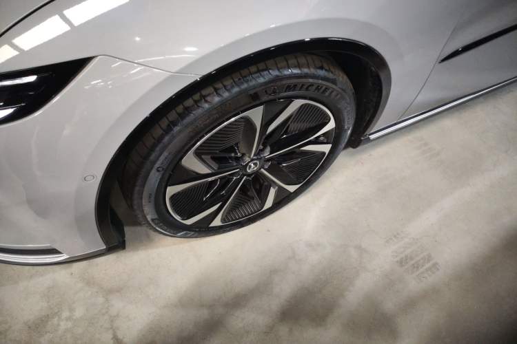 Used Mazda EZ-6 2024 Pure Electric 600 ZhiZun Edition Exterior 4