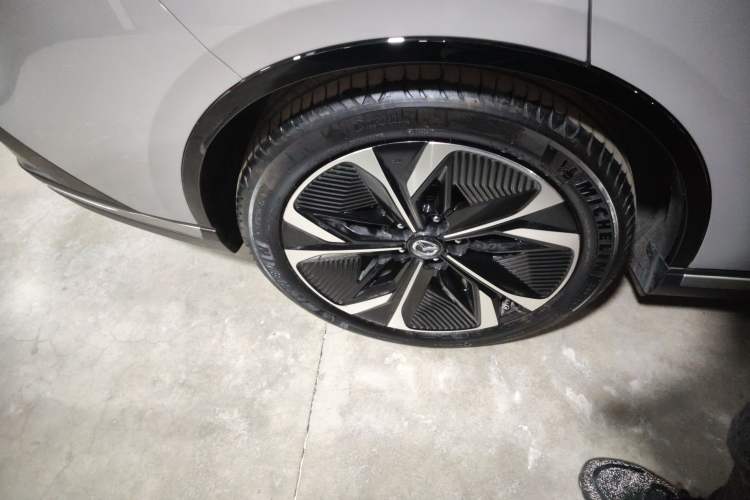 Used Mazda EZ-6 2024 Pure Electric 600 ZhiZun Edition Exterior 5