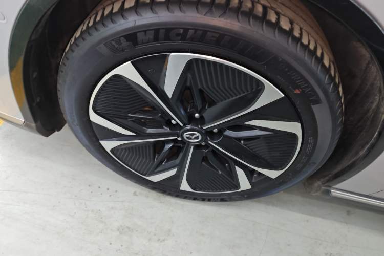 Used Mazda EZ-6 2024 Pure Electric 600 ZhiZun Edition Exterior 7