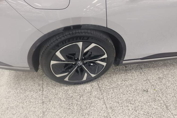 Used Mazda EZ-6 2024 Pure Electric 600 ZhiZun Edition Exterior 8