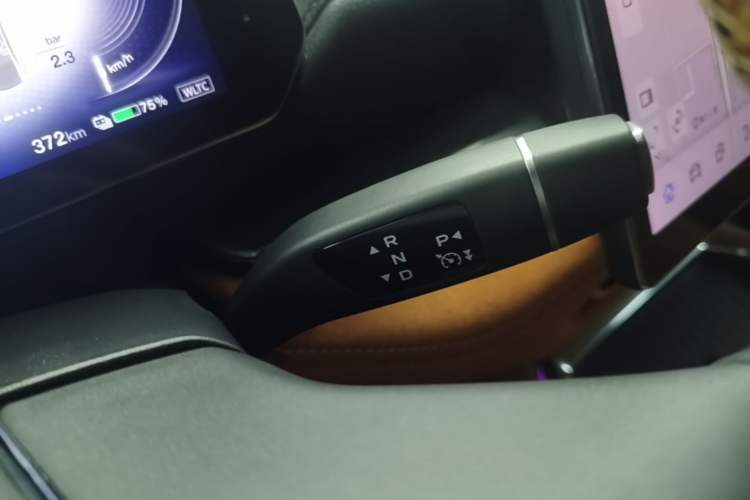 Used Mazda EZ-6 2024 Pure Electric 600 Zhiya Edition Gear Lever