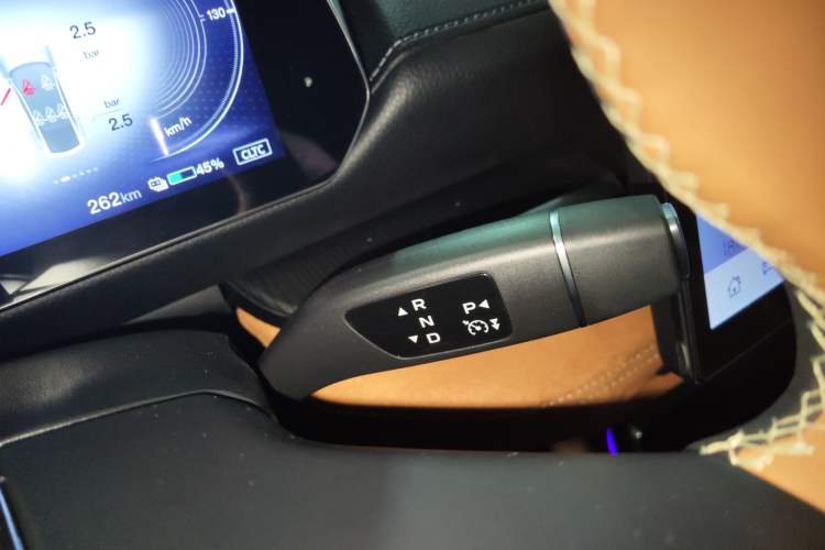 Used Mazda EZ-6 2024 Pure Electric 600 ZhiZun Edition Gear Lever