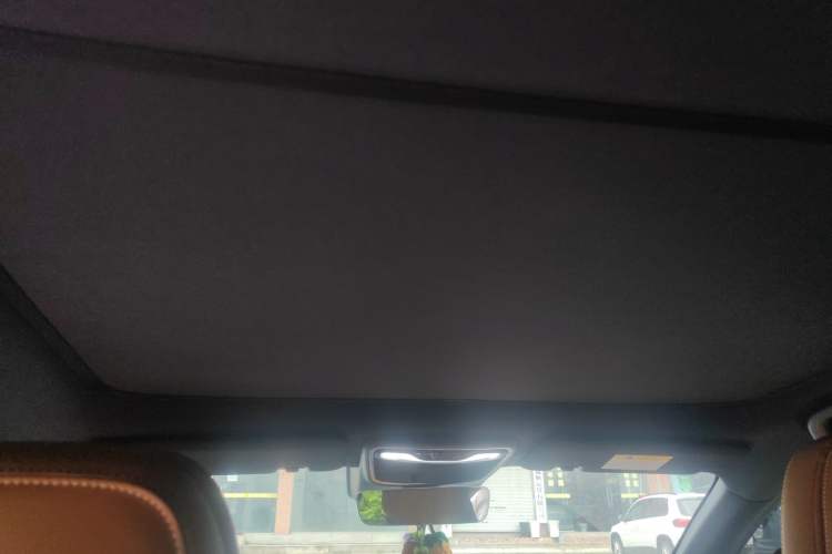 Used Mazda EZ-6 2024 Range-Extended 200 Luxury Edition Headliner