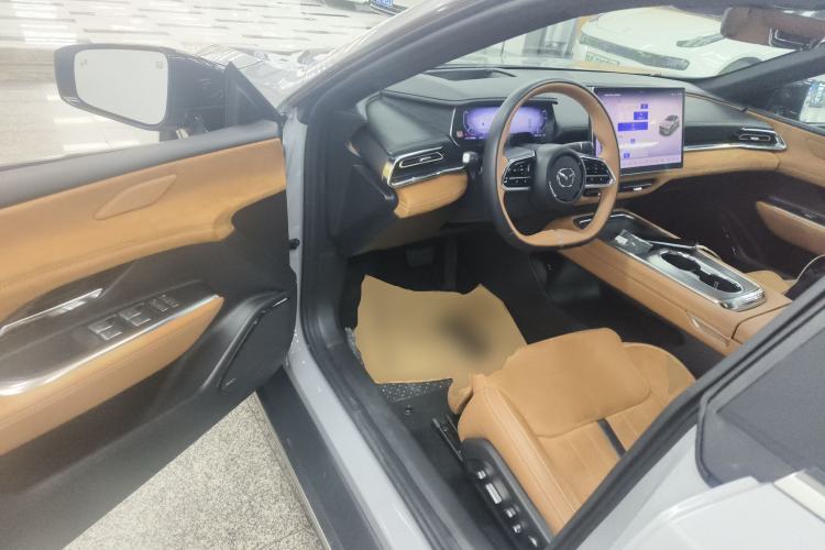 Used Mazda EZ-6 2024 Pure Electric 600 ZhiZun Edition Interior 3