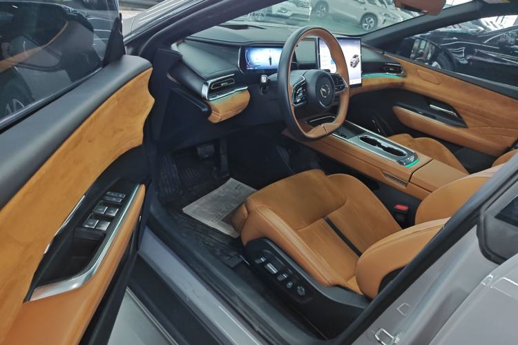 Used Mazda EZ-6 2024 Pure Electric 600 ZhiZun Edition Interior 3