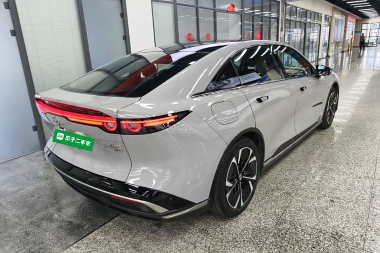 Used Mazda EZ-6 2024 Pure Electric 600 ZhiZun Edition Rear Right 45 Deg