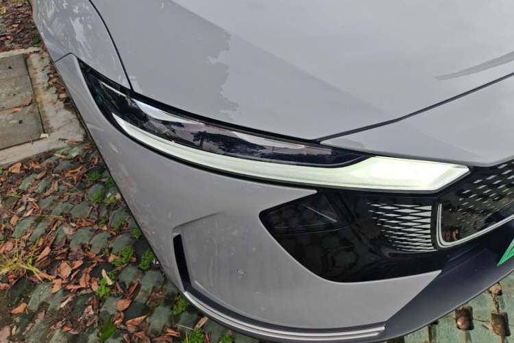 Used Mazda EZ-6 2024 Pure Electric 600 ZhiZun Edition Right Front Headlight