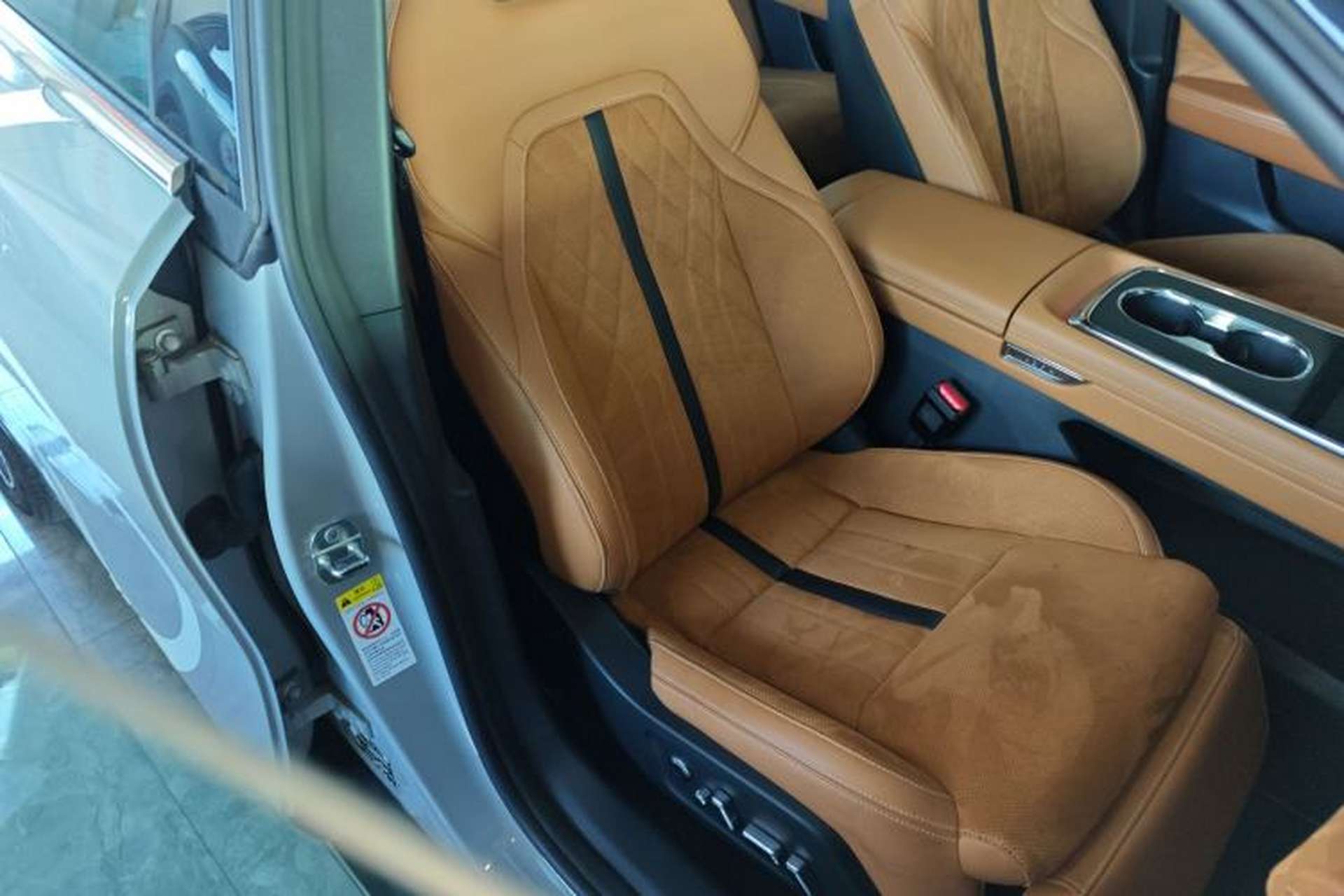 Used Mazda EZ-6 2024 Pure Electric 600 ZhiZun Edition Right Front Seat