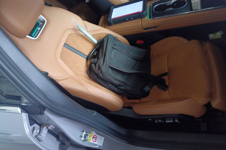 Used Mazda EZ-6 2024 Pure Electric 600 ZhiZun Edition Right Front Seat