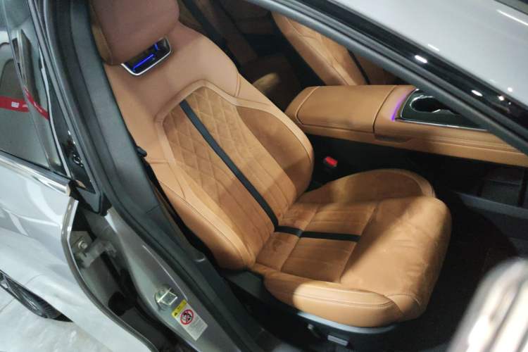 Used Mazda EZ-6 2024 Pure Electric 600 ZhiZun Edition Right Front Seat