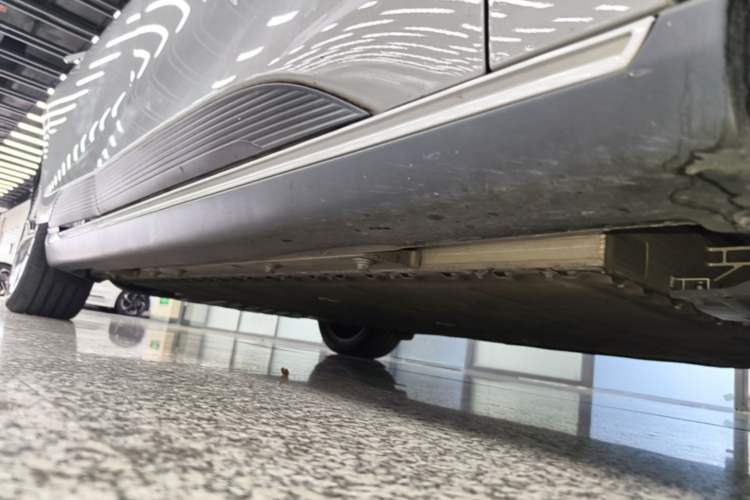 Used Mazda EZ-6 2024 Pure Electric 600 ZhiZun Edition Right Side Sill