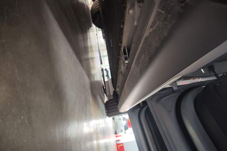 Used Mazda EZ-6 2024 Pure Electric 600 ZhiZun Edition Right Side Sill