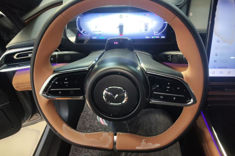 Used Mazda EZ-6 2024 Pure Electric 600 ZhiZun Edition Steering Wheel
