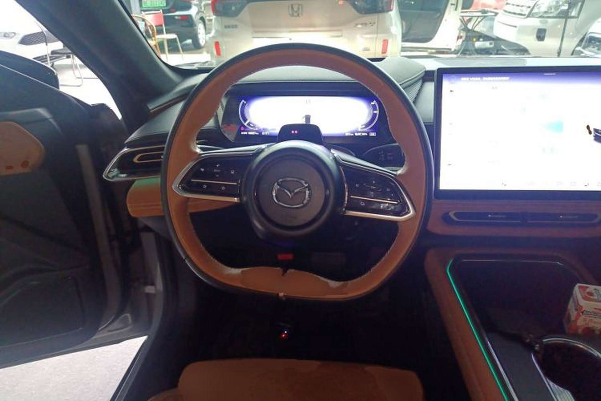 Used Mazda EZ-6 2024 Pure Electric 600 ZhiZun Edition Steering Wheel
