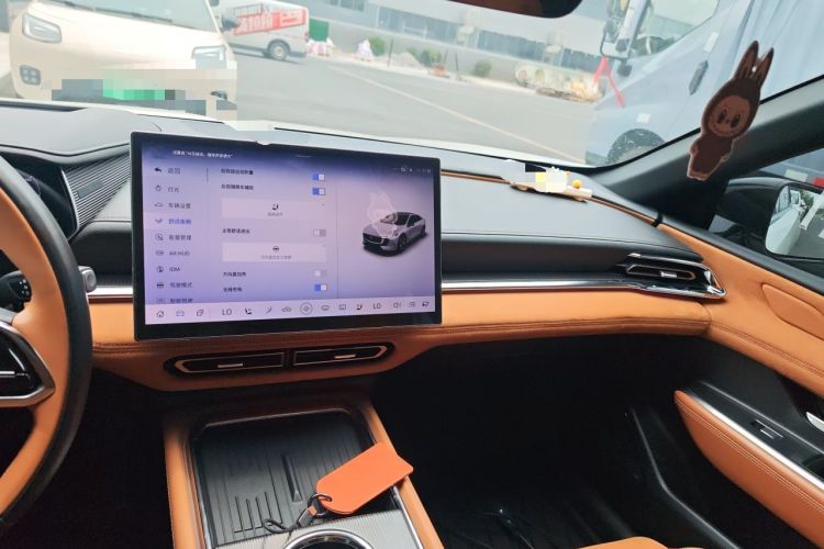 Used Mazda EZ-6 2024 Range-Extended 200 Luxury Edition Audio And AC Panel
