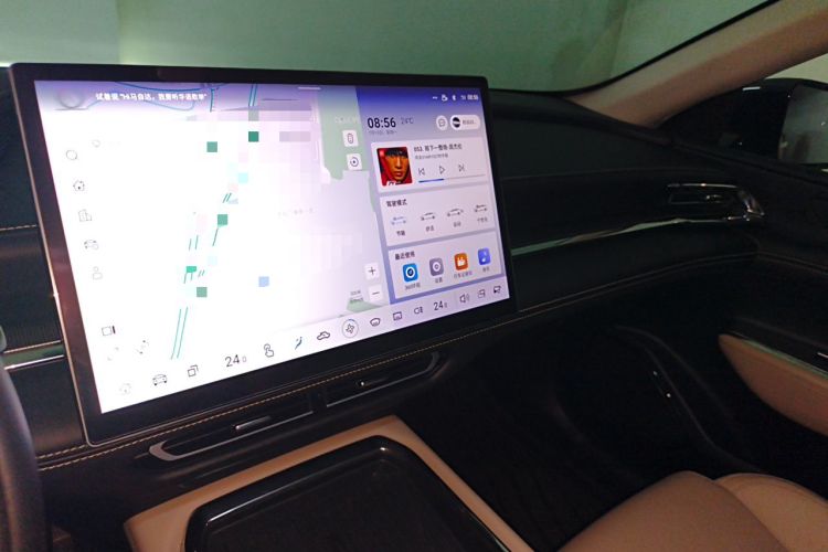 Used Mazda EZ-6 2024 Range-Extended 200 Audio And AC Panel
