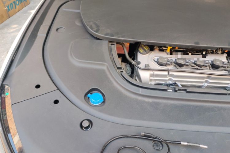 Used Mazda EZ-6 2024 Range-Extended 200 Luxury Edition Engine Bay Right