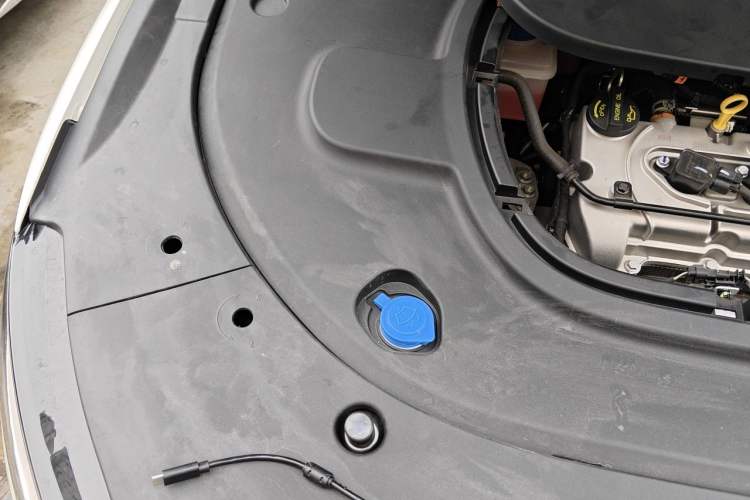 Used Mazda EZ-6 2024 Range-Extended 200 Luxury Edition Engine Bay Right
