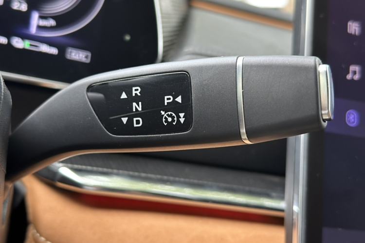 Used Mazda EZ-6 2024 Range-Extended 200 Luxury Edition Gear Lever
