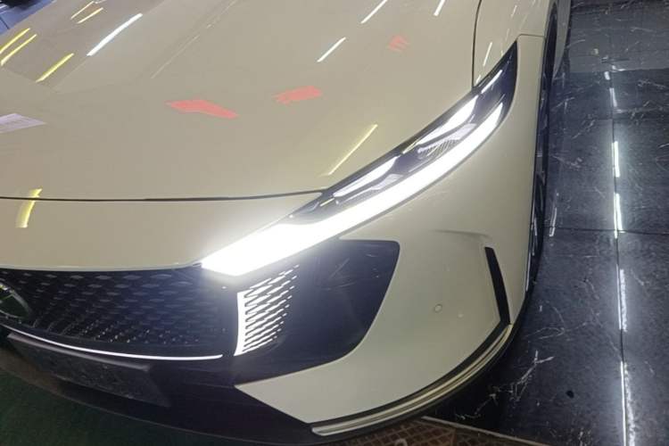 Used Mazda EZ-6 2024 Range-Extended 200 Luxury Edition Left Front Headlight