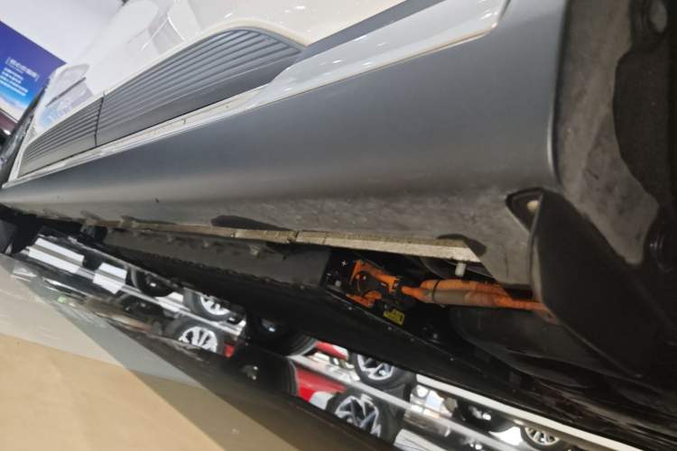 Used Mazda EZ-6 2024 Range-Extended 200 Zhiya Edition Left Side Sill