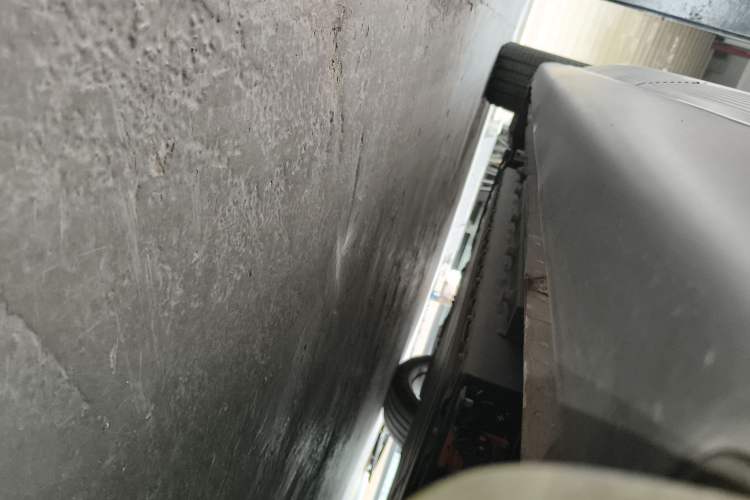 Used Mazda EZ-6 2024 Range-Extended 200 Luxury Edition Left Side Sill