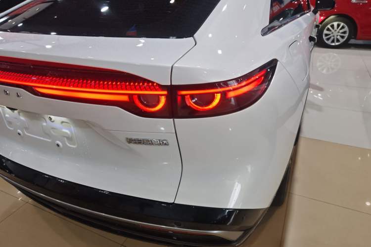 Used Mazda EZ-6 2024 Range-Extended 200 Zhiya Edition Right Rear Taillight