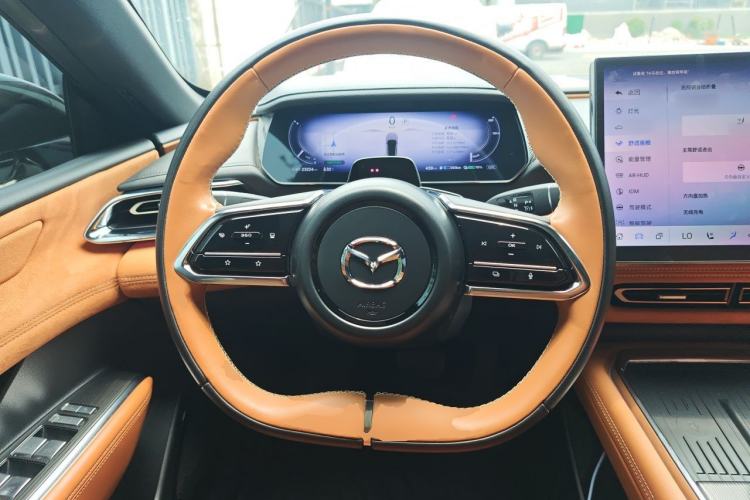 Used Mazda EZ-6 2024 Range-Extended 200 Luxury Edition Steering Wheel