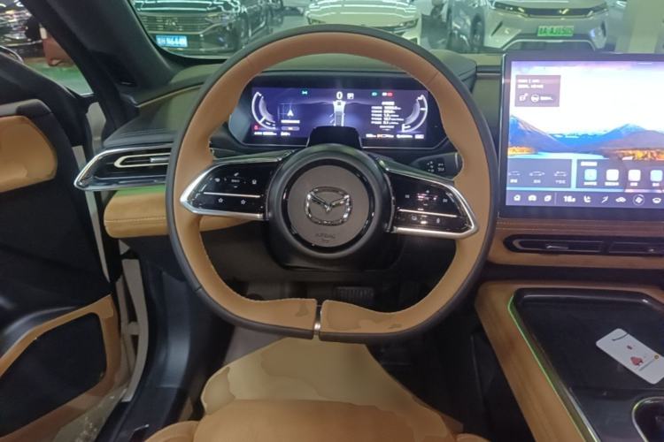 Used Mazda EZ-6 2024 Range-Extended 200 Luxury Edition Steering Wheel
