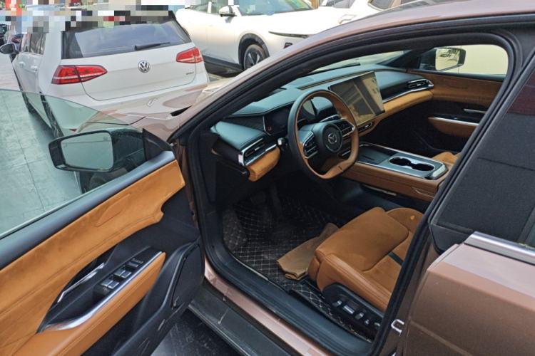 Used Mazda EZ-6 2024 Range-Extended 200 Luxury Edition Driver Seat