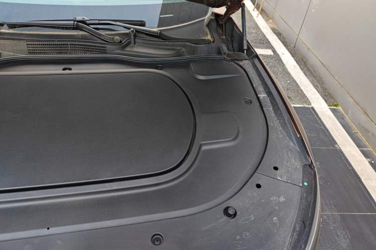 Used Mazda EZ-6 2024 Range-Extended 200 Luxury Edition Engine Bay Left