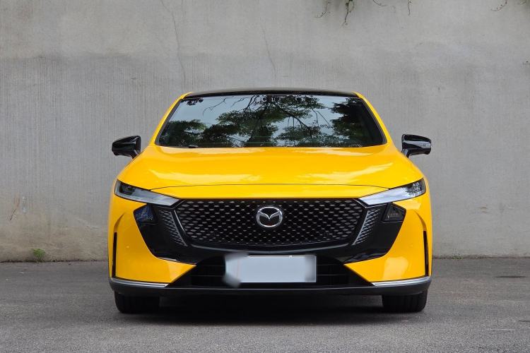 Used Mazda EZ-6 2024 Range-Extended 200 Luxury Edition Exterior 3