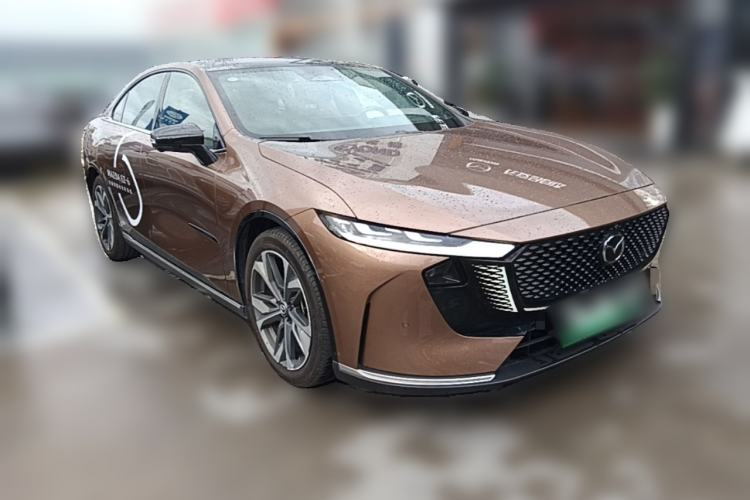 Used Mazda EZ-6 2024 Range-Extended 200 Luxury Edition Front Right 45 Deg