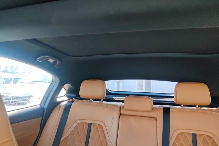 Used Mazda EZ-6 2024 Range-Extended 200 Luxury Edition Headliner