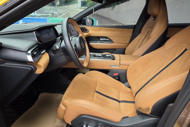 Used Mazda EZ-6 2024 Range-Extended 200 Luxury Edition Interior 3