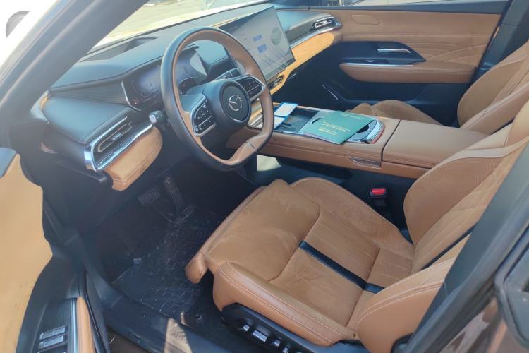 Used Mazda EZ-6 2024 Range-Extended 200 Luxury Edition Left Front Seat