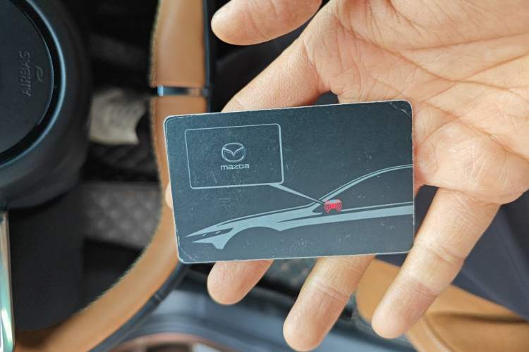 Used Mazda EZ-6 2024 Range-Extended 200 Luxury Edition Vehicle Key