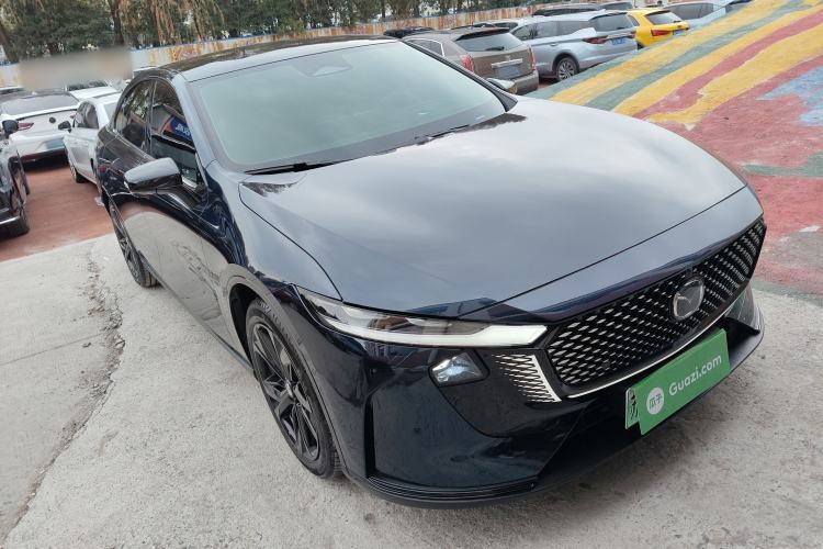 Used Mazda EZ-6 2025 Range-Extended 200 Zhiya Sport Edition Front Right 45 Deg