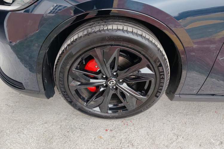 Used Mazda EZ-6 2025 Range-Extended 200 Zhiya Sport Edition Left Front Wheel Hub