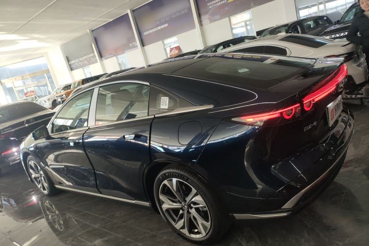 Used Mazda EZ-6 2025 Extended-Range 200 Zhizun Sport Edition Left Side