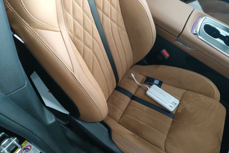 Used Mazda EZ-6 2025 Extended-Range 200 Zhizun Sport Edition Right Front Seat