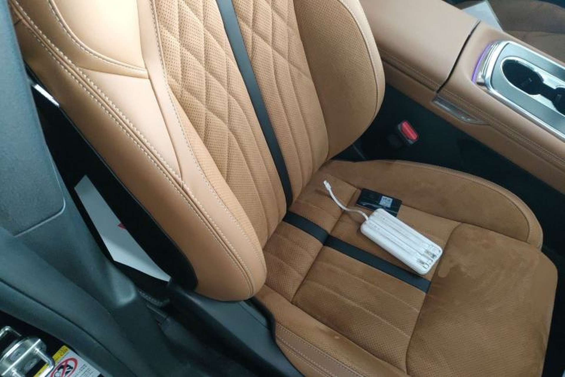 Used Mazda EZ-6 2025 Extended-Range 200 Zhizun Sport Edition Right Front Seat