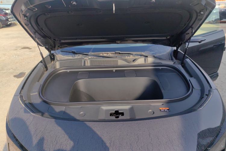 Used Mazda EZ-60 2025 Model Pure Electric 600 Max Engine Bay