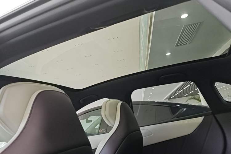 Used Mazda EZ-60 2025 Model Pure Electric 600 Max Headliner