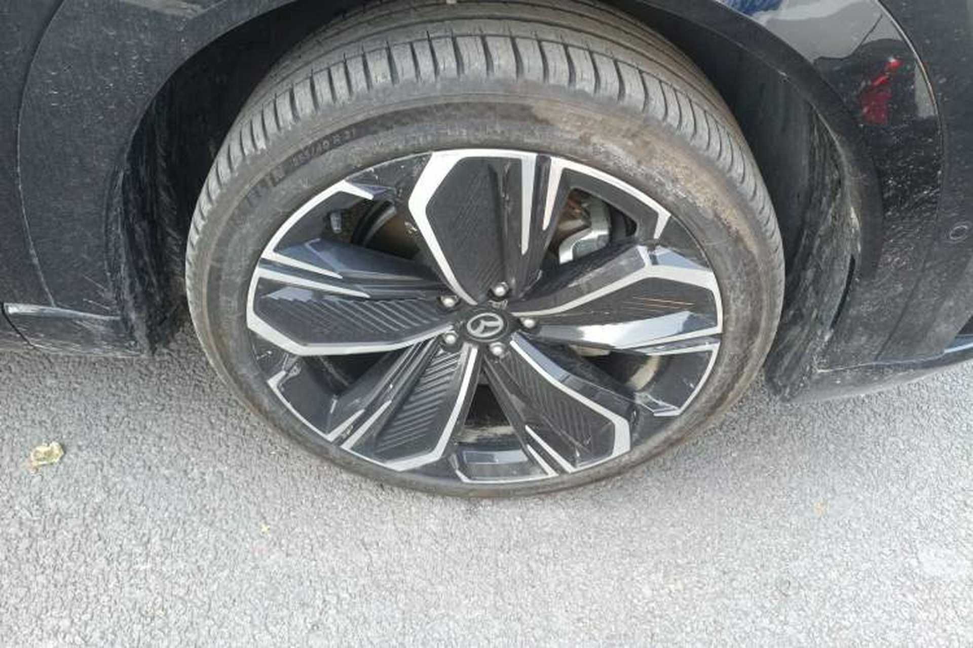 Used Mazda EZ-60 2025 Model Range-Extended 200 Max Right Front Wheel Hub